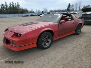 1987 Chevrolet Camaro z VIN 1G1FP21HXHN150842, wystawiony jako Copart lot #55018965 z przebiegiem 158 453 mil mil oraz Nie do naprawy • Non repairable. Historia ofert i sprzedaży dostępna na DreamBid. Obrazek 1.