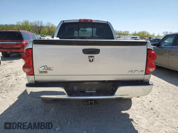 2008 Dodge 1500 SLT with VIN 1D7HU18N58S608633, listed as a Copart auction lot 53239025 with 266,801 mi miles and Clean Title. Bid and sale history available at DreamBid. Image 6.