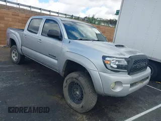 2007 Toyota Tacoma PreRunner with VIN 5TEJU62N17Z386619, listed as a IAAI auction lot 41476639 with 232,440 mi miles. Bid and sale history available at carsss.com. Image 1.