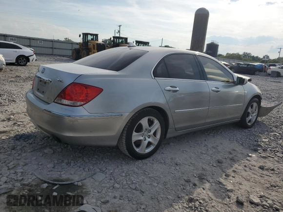 2008 Acura RL with VIN JH4KB16588C000526, listed as a Copart auction lot 71908554 with 181,038 mi miles and Salvage Title. Bid and sale history available at DreamBid. Image 3.