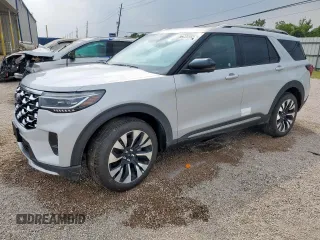 2025 Ford Explorer z VIN 1FMUK8HH3SGB62277, wystawiony jako Copart lot #57394655 z przebiegiem 1 893 mil mil oraz Szkoda całkowita • Salvage title. Historia ofert i sprzedaży dostępna na DreamBid. Obrazek 1.