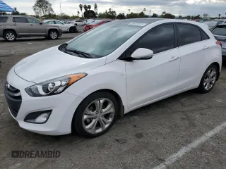 2014 Hyundai Elantra GT with VIN KMHD35LH4EU225587, listed as a Copart auction lot 50933525 with 134,667 mi miles and Clean Title. Bid and sale history available at carsss.com. Image 1.