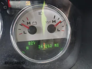 2005 Ford F-150 XLT with VIN 1FTPX14555NB35054, listed as a IAAI auction lot 42466943 with 241,162 mi miles and . Bid and sale history available at DreamBid. Image 7.