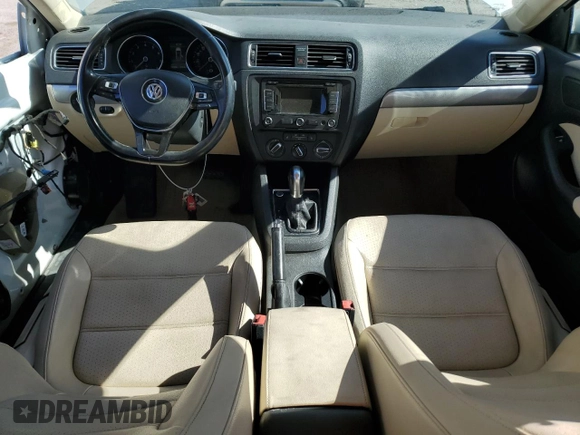 2015 Volkswagen Jetta SE с VIN 3VWD17AJ3FM321712, выставлен на аукционе Copart как лот 60566405 с пробегом 90 386 миль миль и Списание • Salvage title. История ставок и продаж доступна на DreamBid. Изображение 8.