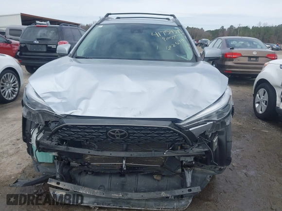 2022 Toyota Corolla Cross XLE с VIN 7MUDAAAG4NV022674, выставлен на аукционе IAAI как лот 41754349 с пробегом 45 545 миль миль и . История ставок и продаж доступна на DreamBid. Изображение 13.