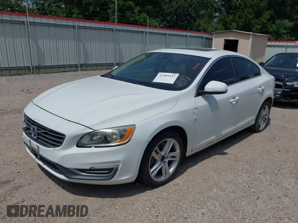 2014 Volvo S60 T5 z VIN YV1612FSXE2277644, wystawiony jako IAAI lot #42405453 z przebiegiem Nie podano mil oraz . Historia ofert i sprzedaży dostępna na DreamBid. Obrazek 2.
