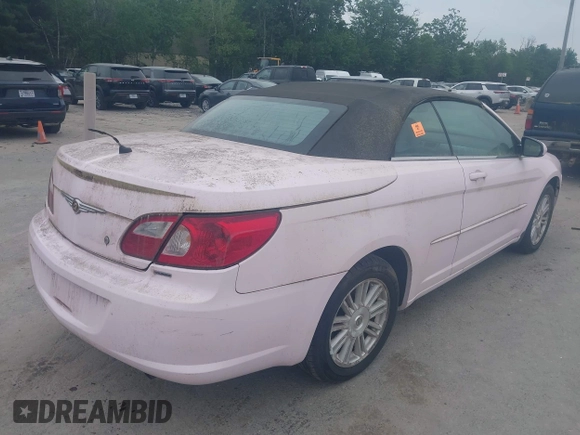 2008 Chrysler Sebring Touring with VIN 1C3LC55R58N633301, listed as a IAAI auction lot 42509490 with 100,510 mi miles and . Bid and sale history available at DreamBid. Image 4.