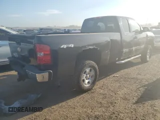 2011 Chevrolet Silverado 1500 LT with VIN 1GCRKSE09BZ387197, listed as a Copart auction lot 71492374 with 232,862 mi miles and Salvage Title. Bid and sale history available at DreamBid. Image 3.