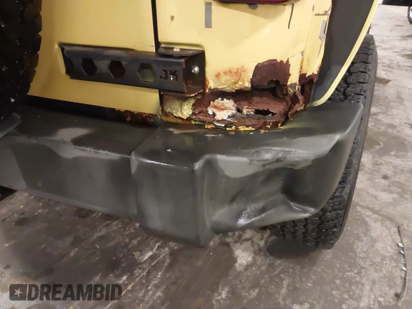 2008 Jeep Wrangler X with VIN 1J8FA24108L597093, listed as a IAAI auction lot 42401363 with 215,424 mi miles and . Bid and sale history available at DreamBid. Image 19.