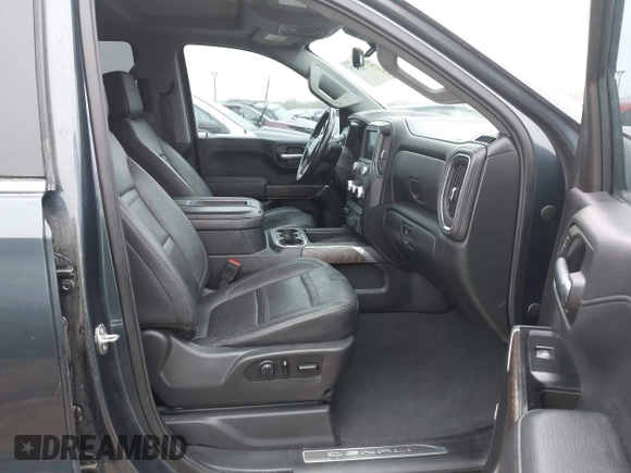 2020 GMC Sierra 1500 Denali z VIN 1GTU9FEL1LZ120581, wystawiony jako IAAI lot #41428827 z przebiegiem 97 917 mil mil oraz . Historia ofert i sprzedaży dostępna na DreamBid. Obrazek 5.