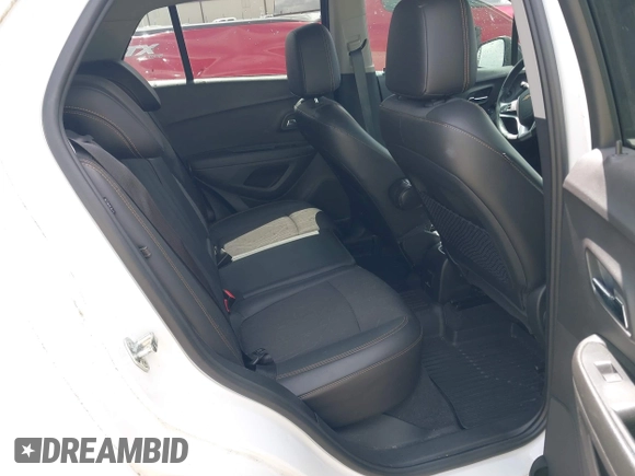 2018 Chevrolet Trax LT with VIN 3GNCJLSB5JL265874, listed as a IAAI auction lot 41962064 with 51,229 mi miles. Bid and sale history available at carsss.com. Image 8.