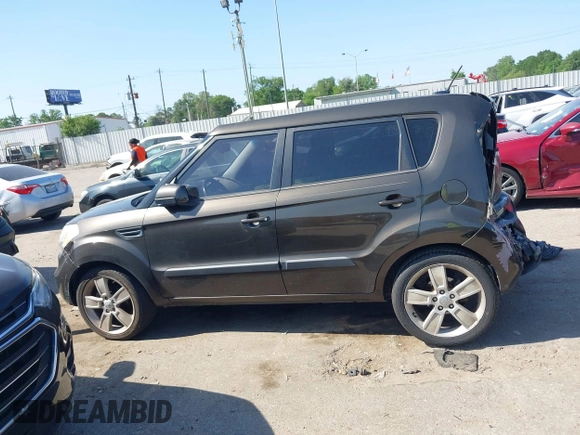 2011 Kia Soul + with VIN KNDJT2A28B7292286, listed as a IAAI auction lot 41999479 with 100,693 mi miles. Bid and sale history available at carsss.com. Image 14.