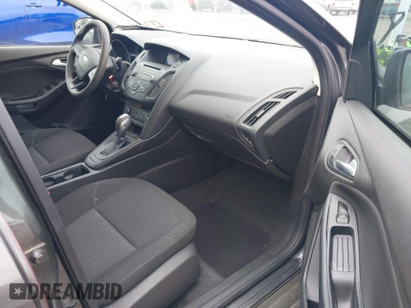 2015 Ford Focus SE с VIN 1FADP3F2XFL353236, выставлен на аукционе IAAI как лот 42258202 с пробегом 28 606 миль миль и . История ставок и продаж доступна на DreamBid. Изображение 5.