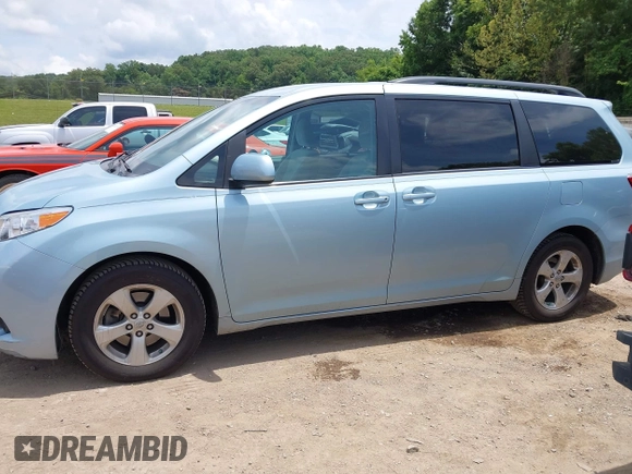 2017 Toyota Sienna LE Auto Access Seat with VIN 5TDKZ3DC5HS831376, listed as a IAAI auction lot 42508517 with 80,560 mi miles and . Bid and sale history available at DreamBid. Image 14.