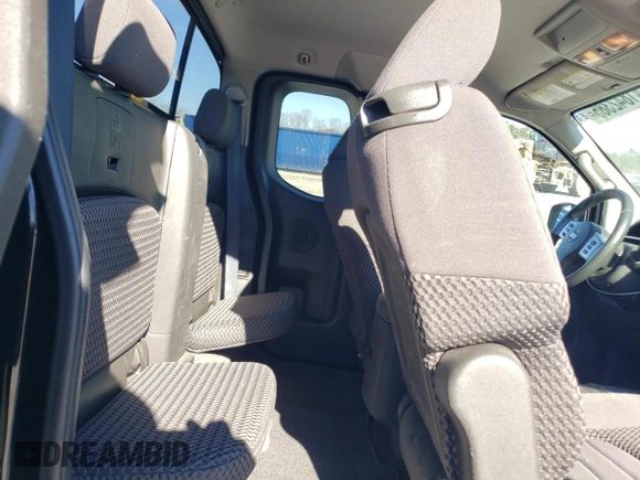 2013 Nissan Frontier SV with VIN 1N6AD0CU8DN747780, listed as a Copart auction lot 41842385 with 131,302 mi miles and Salvage title. Bid and sale history available at DreamBid. Image 10.
