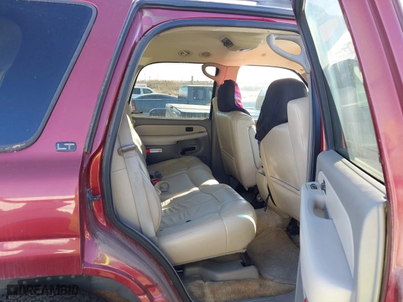 2001 Chevrolet Tahoe LS with VIN 1GNEK13T01R193508, listed as a IAAI auction lot 41575731 with 295,629 mi miles. Bid and sale history available at carsss.com. Image 8.
