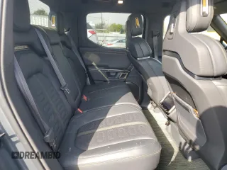 2022 Rivian R1T Adventure Package with VIN 7FCTGAAA7NN006498, listed as a Copart auction lot 89338075 with 46,384 mi miles and Salvage Title. Bid and sale history available at carsss.com. Image 10.