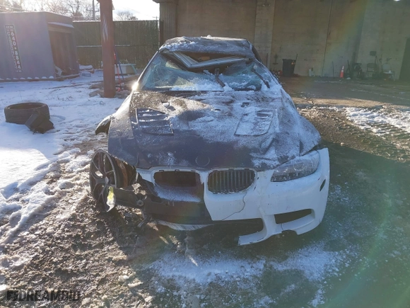 2009 BMW M3 with VIN WBSWD93519PY43499, listed as a IAAI auction lot 41373944 with 86,466 mi miles. Bid and sale history available at carsss.com. Image 12.