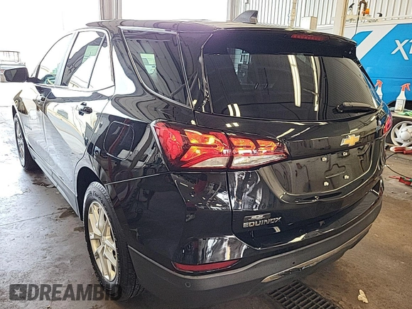 2022 Chevrolet Equinox LT z VIN 2GNAXJEV2N6109866, wystawiony jako IAAI lot #42398399 z przebiegiem 60 111 mil mil oraz . Historia ofert i sprzedaży dostępna na DreamBid. Obrazek 4.