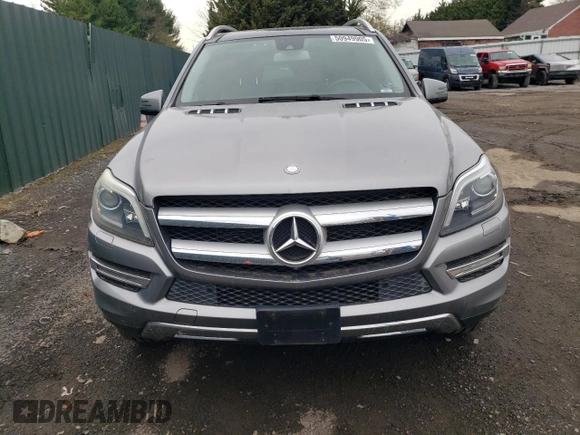 2014 Mercedes-Benz GL-Class GL 450 with VIN 4JGDF7CE3EA305246, listed as a Copart auction lot 50949905 with 124,229 mi miles and Salvage Title. Bid and sale history available at carsss.com. Image 5.
