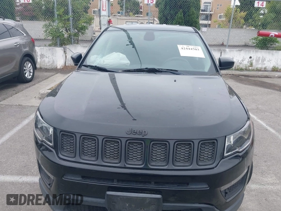 2018 Jeep Compass Sport z VIN 3C4NJCAB2JT250946, wystawiony jako IAAI lot #42444503 z przebiegiem 159 960 mil mil oraz . Historia ofert i sprzedaży dostępna na DreamBid. Obrazek 11.