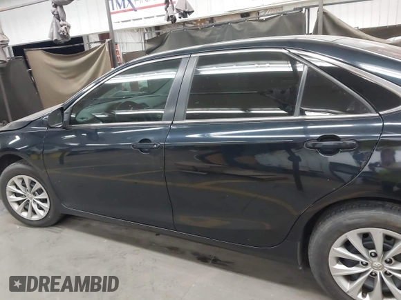 2017 Toyota Camry XLE with VIN 4T1BF1FK7HU672871, listed as a IAAI auction lot 41922430 with 168,849 mi miles. Bid and sale history available at carsss.com. Image 14.