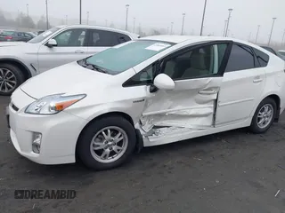 2010 Toyota Prius II with VIN JTDKN3DU9A0121927, listed as a IAAI auction lot 42085463 with 170,750 mi miles. Bid and sale history available at carsss.com. Image 6.