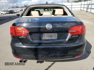 2011 Volkswagen Jetta SE with VIN 3VWDZ7AJ8BM383450, listed as a Copart auction lot 80899484 with 191,498 mi miles and Salvage title. Bid and sale history available at DreamBid. Image 6.