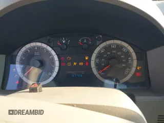 2008 Ford Escape XLT с VIN 1FMCU03138KC00159, выставлен на аукционе IAAI как лот 42398854 с пробегом 167 726 миль миль и . История ставок и продаж доступна на DreamBid. Изображение 7.