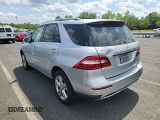 2013 Mercedes-Benz M ML 350 with VIN 4JGDA5HB8DA229135, listed as a Copart auction lot 55538995 with 176,427 mi miles and Clean Title. Bid and sale history available at carsss.com. Image 3.