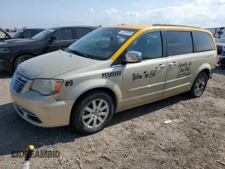 2012 Chrysler Town & Country Touring-L with VIN 2C4RC1CG4CR146070, listed as a Copart auction lot 53545685 with 251,620 mi miles and Salvage Title. Bid and sale history available at carsss.com. Image 1.