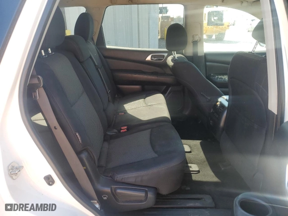 2018 Nissan Pathfinder SV with VIN 5N1DR2MM3JC625715, listed as a Copart auction lot 46948155 with 147,430 mi miles and Salvage Title. Bid and sale history available at carsss.com. Image 11.