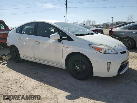 2015 Toyota Prius Four with VIN JTDKN3DU4F0460084, listed as a Copart auction lot 49380005 with 135,505 mi miles and Clean Title. Bid and sale history available at DreamBid. Image 4.