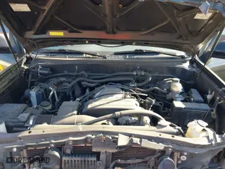 2002 Toyota Sequoia Limited with VIN 5TDBT48A02S132633, listed as a IAAI auction lot 41649586 with 291,269 mi miles. Bid and sale history available at carsss.com. Image 10.