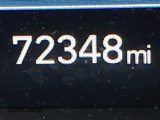 2019 Hyundai Sonata Sport z VIN 5NPE34AF1KH797081, wystawiony jako IAAI lot #42260397 z przebiegiem 72 348 mil mil oraz . Historia ofert i sprzedaży dostępna na DreamBid. Obrazek 15.