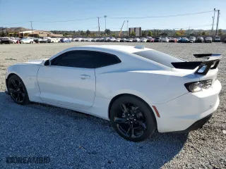 2024 Chevrolet Camaro 2LT with VIN 1G1FD1RS2R0115603, listed as a Copart auction lot 80948424 with 9,202 mi miles and Salvage Title. Bid and sale history available at carsss.com. Image 2.