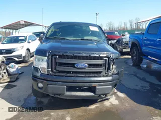 2013 Ford F-150 XL z VIN 1FTFX1EF5DKE91460, wystawiony jako IAAI lot #41922930 z przebiegiem 164 784 mil mil oraz . Historia ofert i sprzedaży dostępna na DreamBid. Obrazek 12.
