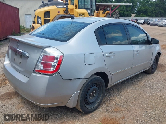 2011 Nissan Sentra S with VIN 3N1AB6AP3BL688324, listed as a IAAI auction lot 42670927 with 204,774 mi miles and . Bid and sale history available at DreamBid. Image 4.