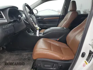 2017 Toyota Highlander Limited with VIN 5TDDZRFH7HS388832, listed as a Copart auction lot 44431435 with 136,284 mi miles and Salvage title. Bid and sale history available at DreamBid. Image 7.