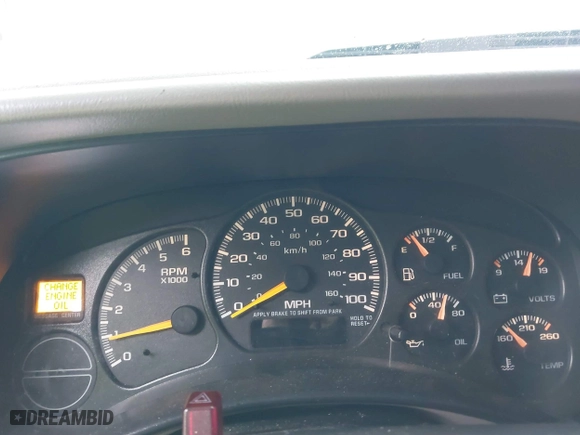 2001 Chevrolet Tahoe LT with VIN 1GNEK13T61J232455, listed as a IAAI auction lot 41208590 with 267,170 mi miles. Bid and sale history available at carsss.com. Image 7.