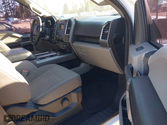 2016 Ford F-150 XLT with VIN 1FTFW1EF0GKD52781, listed as a IAAI auction lot 42054003 with 215,277 mi miles. Bid and sale history available at carsss.com. Image 5.