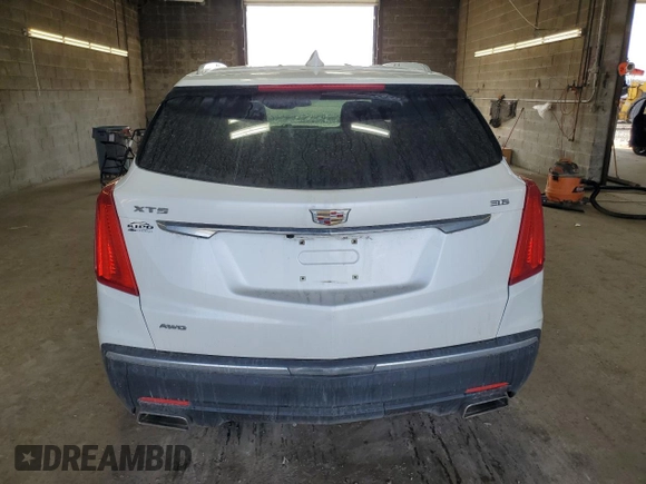 2017 Cadillac XT5 Luxury AWD z VIN 1GYKNDRS8HZ232837, wystawiony jako Copart lot #48743625 z przebiegiem 103 469 mil mil oraz Szkoda całkowita • Salvage title. Historia ofert i sprzedaży dostępna na DreamBid. Obrazek 6.