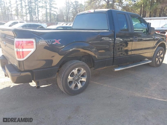 2014 Ford F-150 XL with VIN 1FTEX1CM1EKG04187, listed as a IAAI auction lot 41353752 with 174,111 mi miles. Bid and sale history available at carsss.com. Image 4.