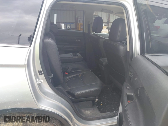 2018 Mitsubishi Outlander SE с VIN JA4AD3A35JZ007942, выставлен на аукционе IAAI как лот 42275943 с пробегом 167 550 миль миль и . История ставок и продаж доступна на DreamBid. Изображение 8.