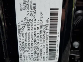2024 Honda Pilot Elite with VIN 5FNYG1H85RB000279, listed as a Copart auction lot 69531174 with 8,664 mi miles and Salvage Title. Bid and sale history available at carsss.com. Image 13.
