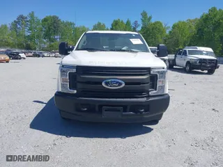 2018 Ford Super Duty F-250 SRW XL with VIN 1FDBF2A60JEC13519, listed as a IAAI auction lot 41982762 with 88,766 mi miles. Bid and sale history available at carsss.com. Image 6.