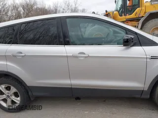 2014 Ford Escape SE with VIN 1FMCU9G9XEUD08119, listed as a IAAI auction lot 41828389 with 126,851 mi miles. Bid and sale history available at carsss.com. Image 13.