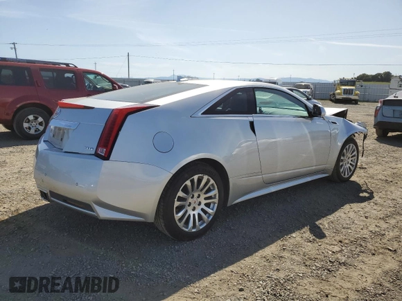 2011 Cadillac CTS z VIN 1G6DA1ED4B0132278, wystawiony jako Copart lot #52191915 z przebiegiem 115 933 mil mil oraz Szkoda całkowita • Salvage title. Historia ofert i sprzedaży dostępna na DreamBid. Obrazek 3.