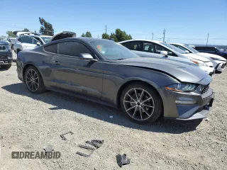 2018 Ford Mustang EcoBoost z VIN 1FA6P8TH3J5129320, wystawiony jako Copart lot #57812415 z przebiegiem 52 841 mil mil oraz Szkoda całkowita • Salvage title. Historia ofert i sprzedaży dostępna na DreamBid. Obrazek 4.