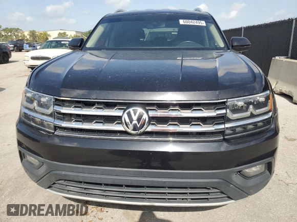2018 Volkswagen Atlas SE with VIN 1V2CR2CA3JC504978, listed as a Copart auction lot 60042495 with 189,141 mi miles and Clean title. Bid and sale history available at DreamBid. Image 5.